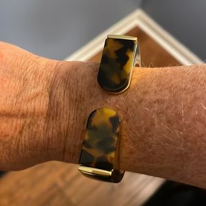 Cabi bracelet cuff gold and “tortoise”